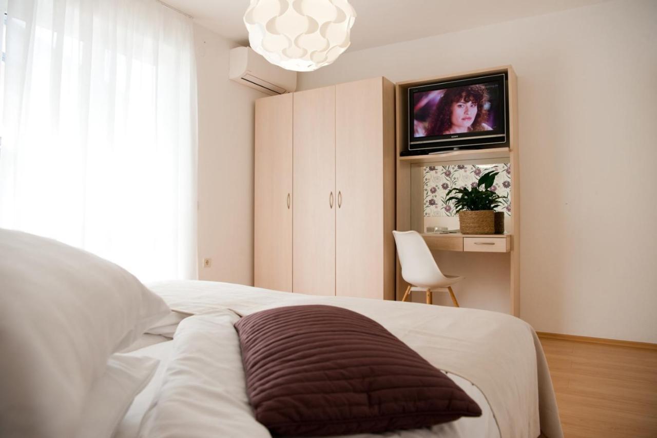Apartments Sandra 波雷奇 外观 照片